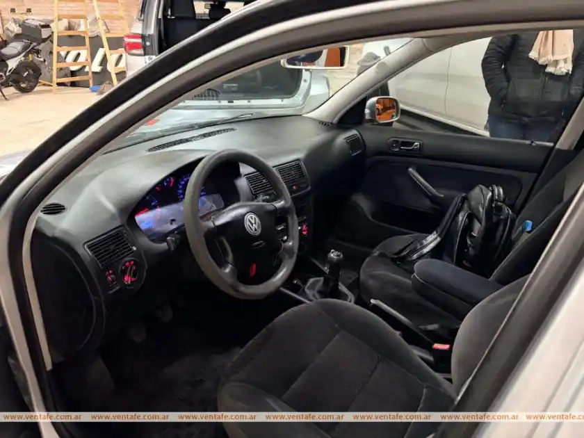 Volkswagen Golf 1.6 Full - foto 2