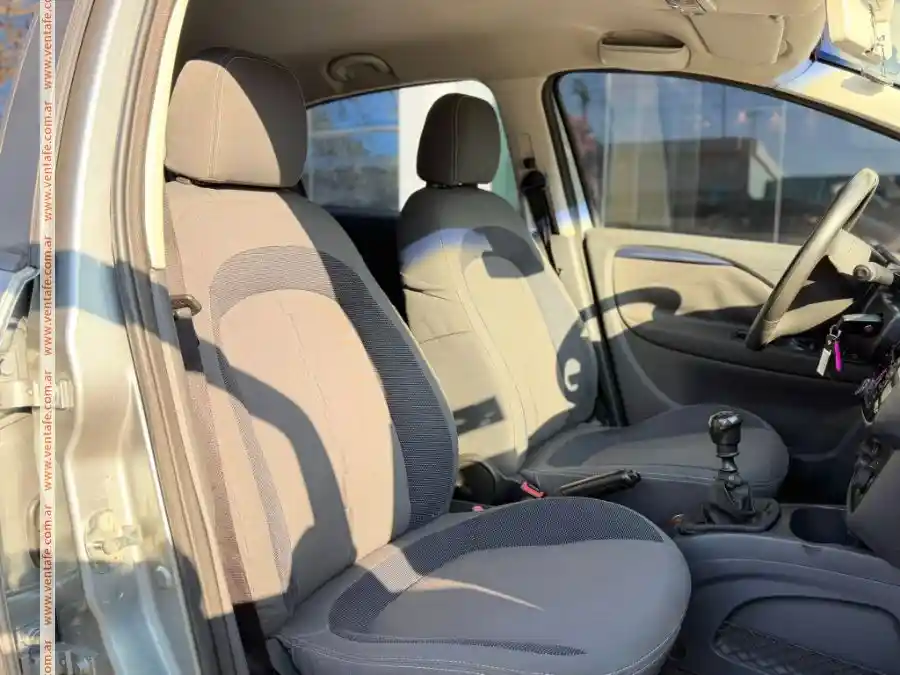 Fiat Punto Attractive 1.4 8V Mt Año 2013 Impecable  2013 - foto 5