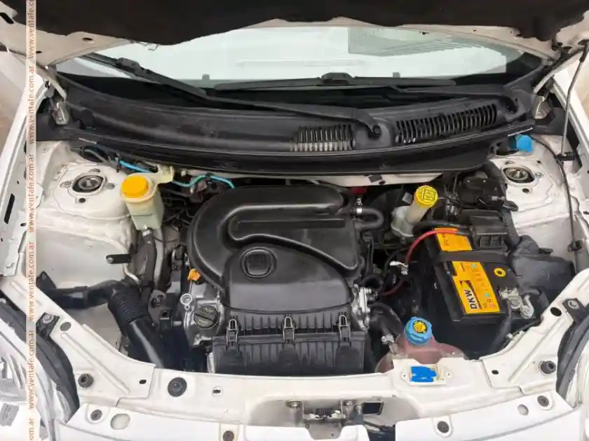 Fiat Palio Attractive 1.4 8V – 5 Puertas – Modelo  2015 - foto 2
