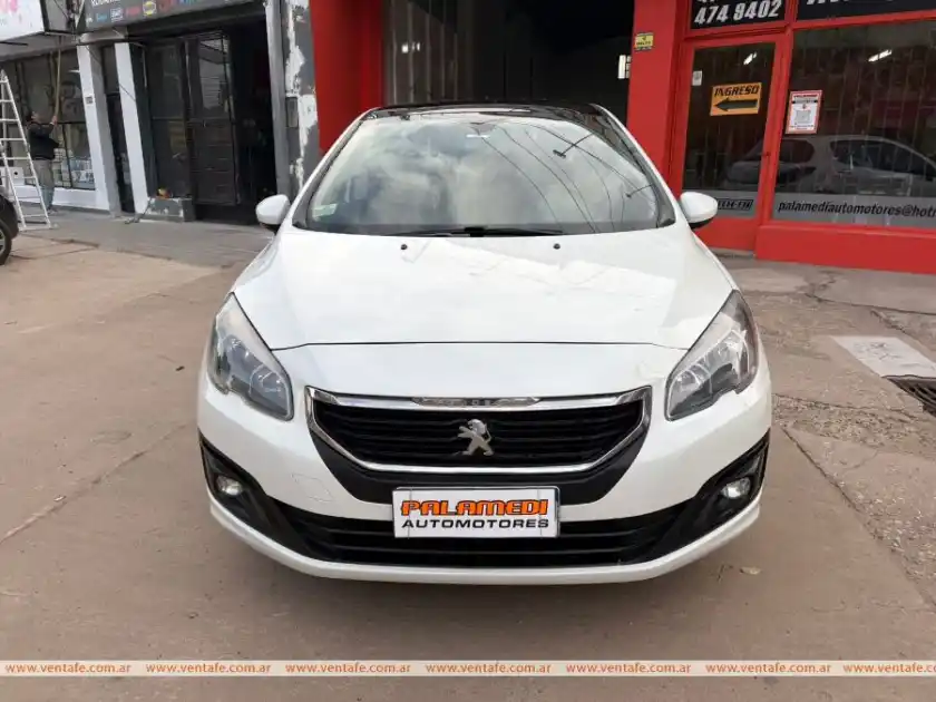 Peugeot 308 Allure Plus 2.0-2017  2017 - foto 2