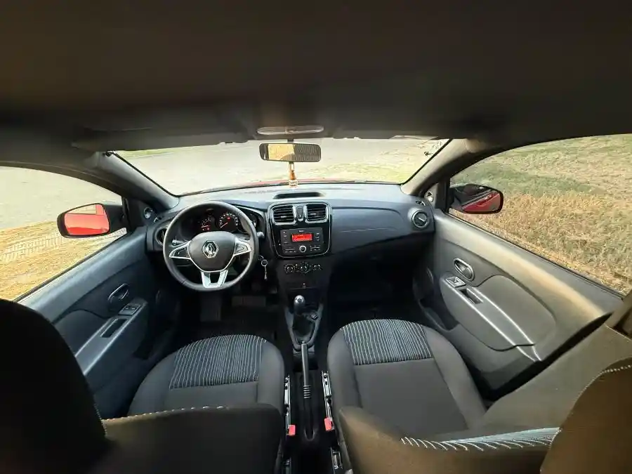 Renault Sandero  2022 - foto 3
