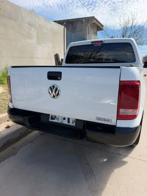 Volkswagen Amarok Trendline 4X2 - 2023  2023 - foto 3