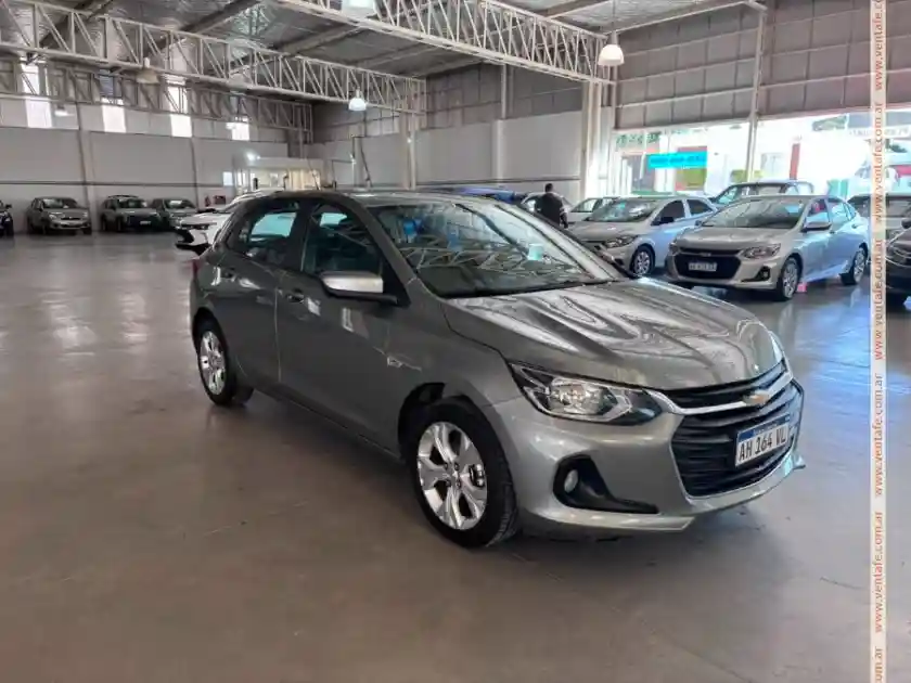 Chevrolet Onix 1.0T Ltz At - Año 2025 - 9.930Km  2025 - foto 2