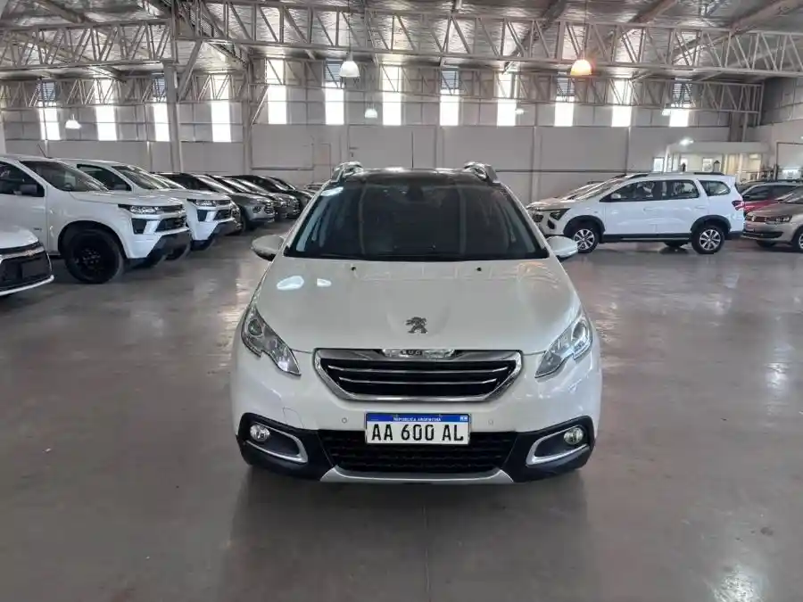 Peugeot 2008 1.6N Feline - Año 2016 - 138.362Km  2008 - foto 5