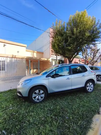 Peugeot 2008 Allure 2019 2008 - foto 1