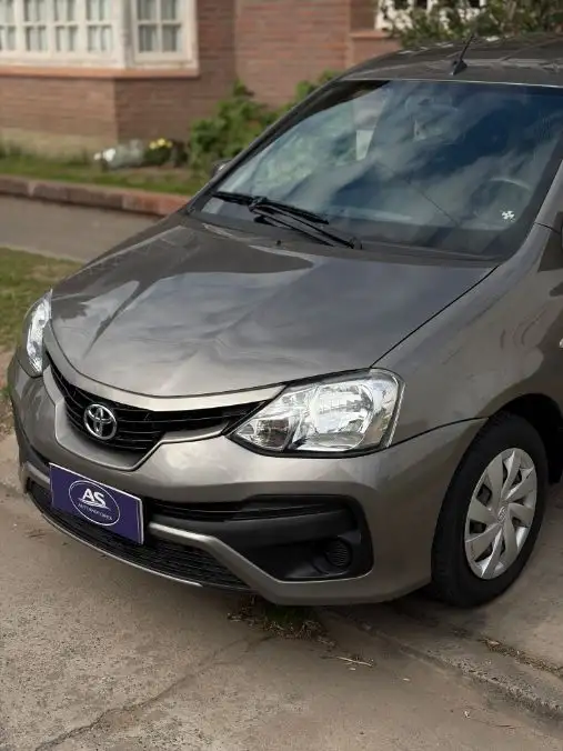 Toyota Etios 2020 Única Mano  2020 - foto 2