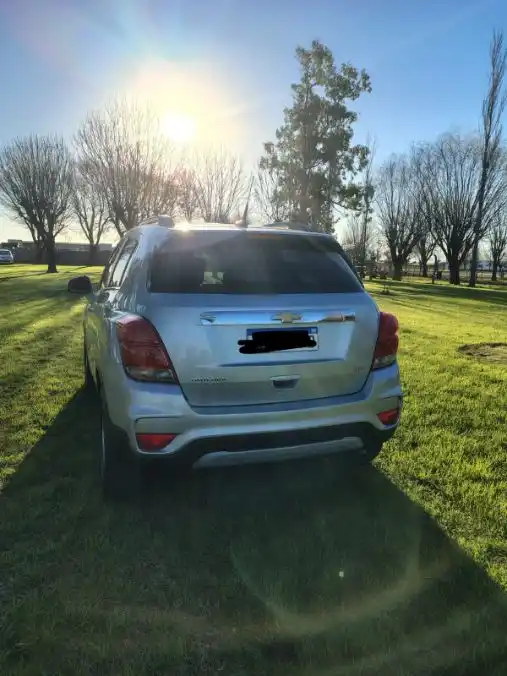 Chevrolet Tracker - foto 2
