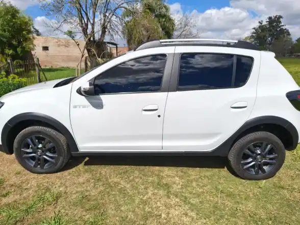 Renault Sandero Stepway Intens 2022. Impecable  2022 - foto 4