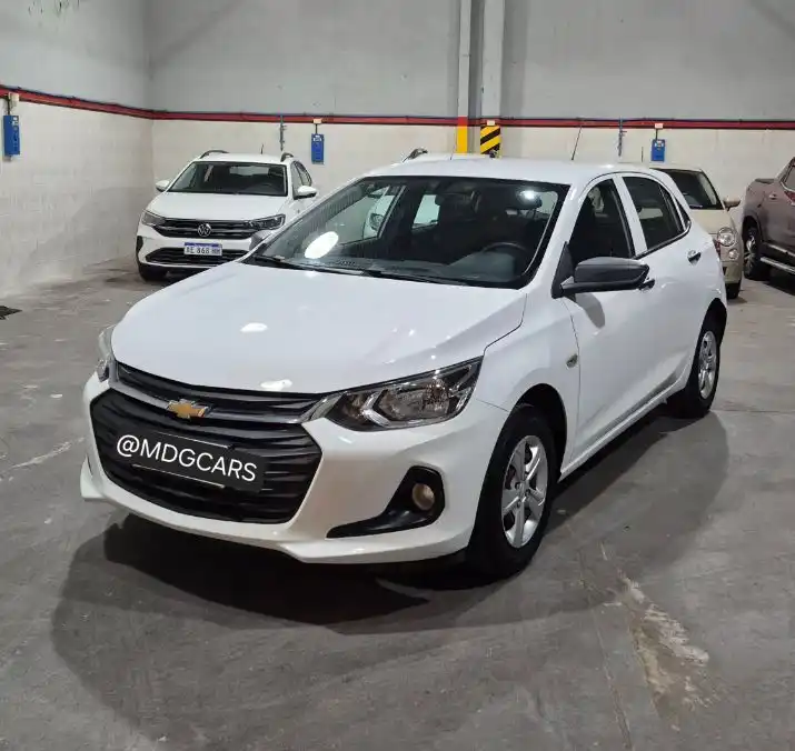 Chevrolet Onix Ls Mt 2020 63.000 Km  2020 - foto 3