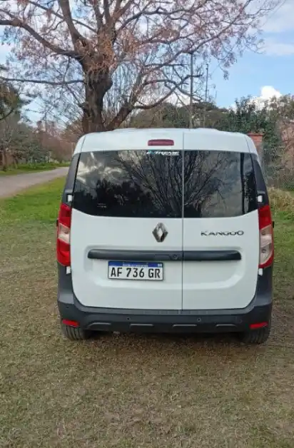Renault Kangoo 2023 Emotion 5.  2023 - foto 1