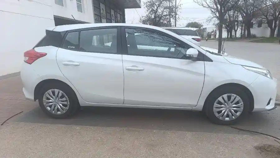Toyota Yaris 0 Km Precio Rebajado - foto 1