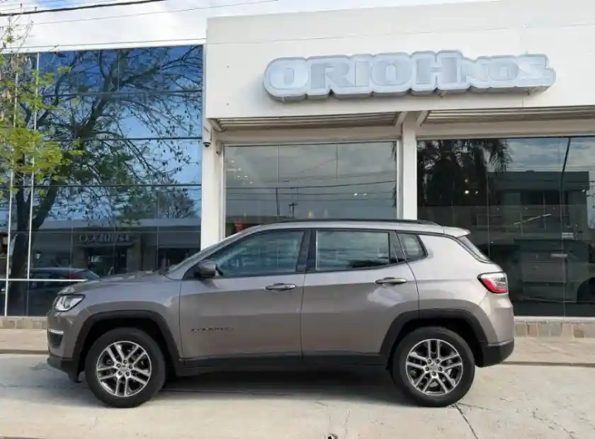 Jeep Compass Sport 2.4 Mt6 Fwd Año 2020 Unica!!  2020 - foto 2