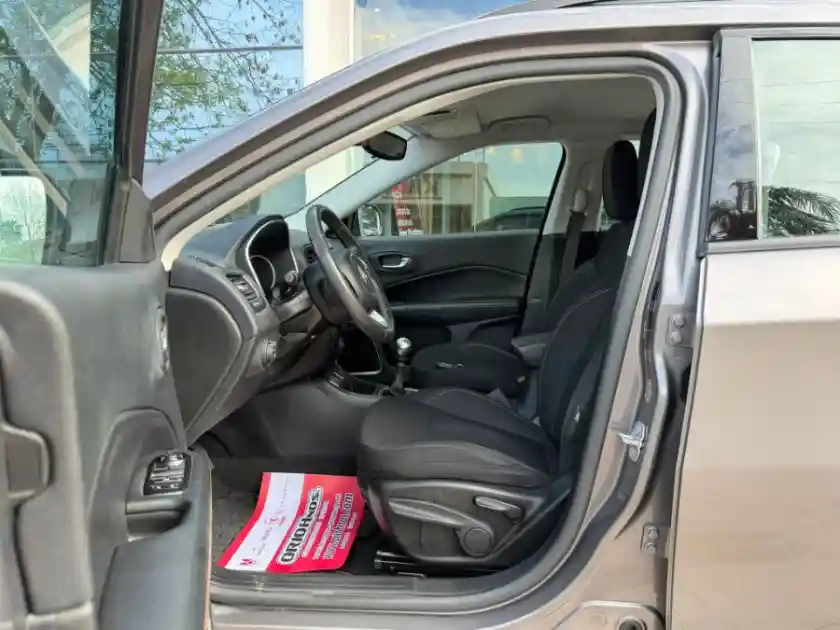 Jeep Compass Sport 2.4 Mt6 Fwd Año 2020 Unica!!  2020 - foto 4