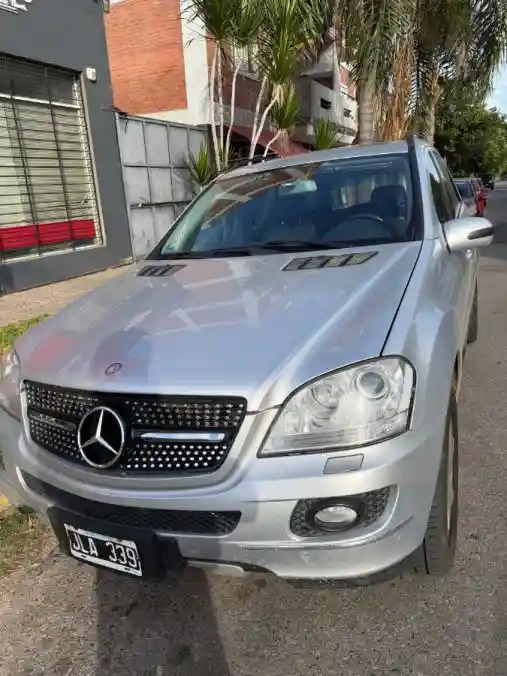 Mercedes-Benz Ml 350. 4X4 - foto 1