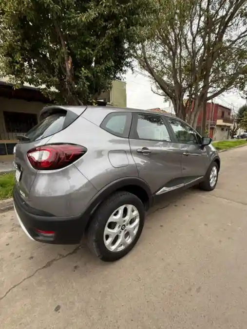 Renault Captur Zen 2.0 Modelo 2020 Con 14.000Km  2020 - foto 3