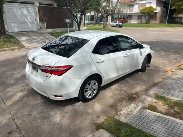 Toyota Corolla 2015 Automatico Cuero  2015 - foto 2