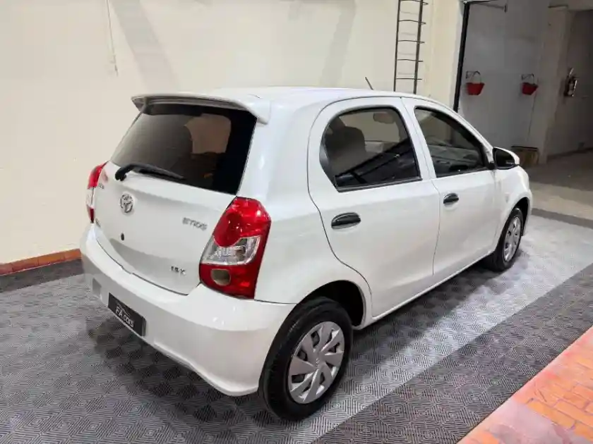 Toyota Etios X - 2019 - Primera Mano  2019 - foto 1