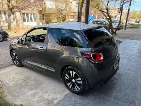 Citroën Ds3 - 1.6 Nafta - 2014 - Impecable  2014 - foto 2