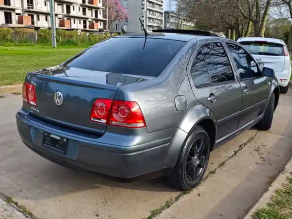 Volkswagen Bora 2.0 Trendline – 2008  2008 - foto 2