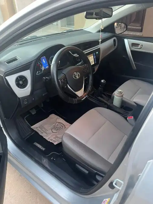 Toyota Corolla Xei 1.8 6 M/T 85000Km  2019 - foto 5