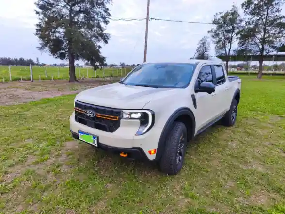 Ford Maverick Tremor 2025 - 11.000 Km  2025 - foto 2