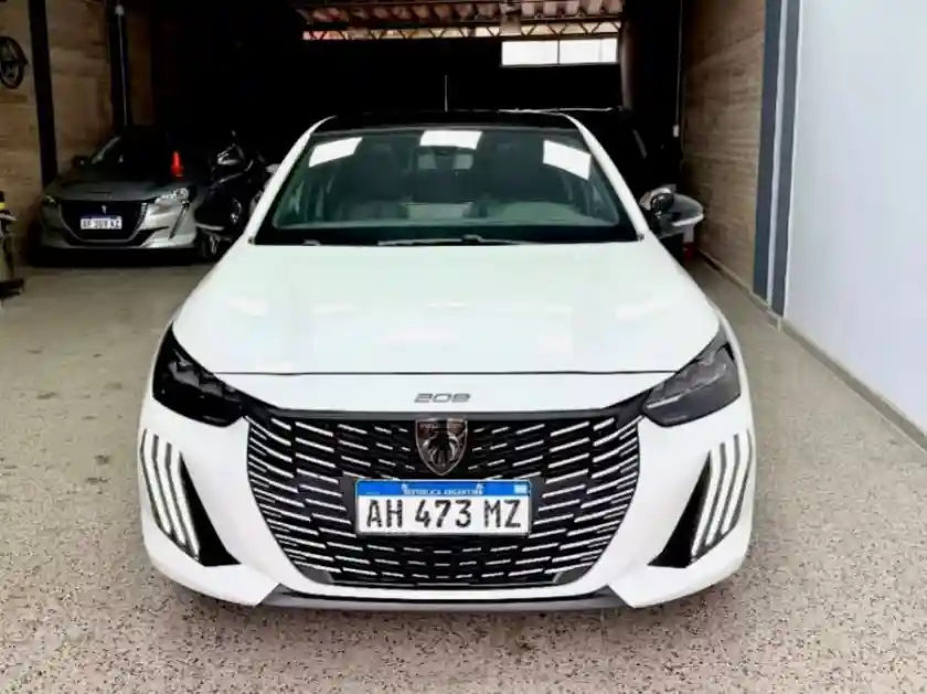 Peugeot 208 GT 1.0 CVT (CADENERO )2025 17.000 KMS 2025 - foto 1