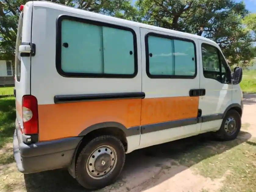 Renault Master Furgon  2010 - foto 3