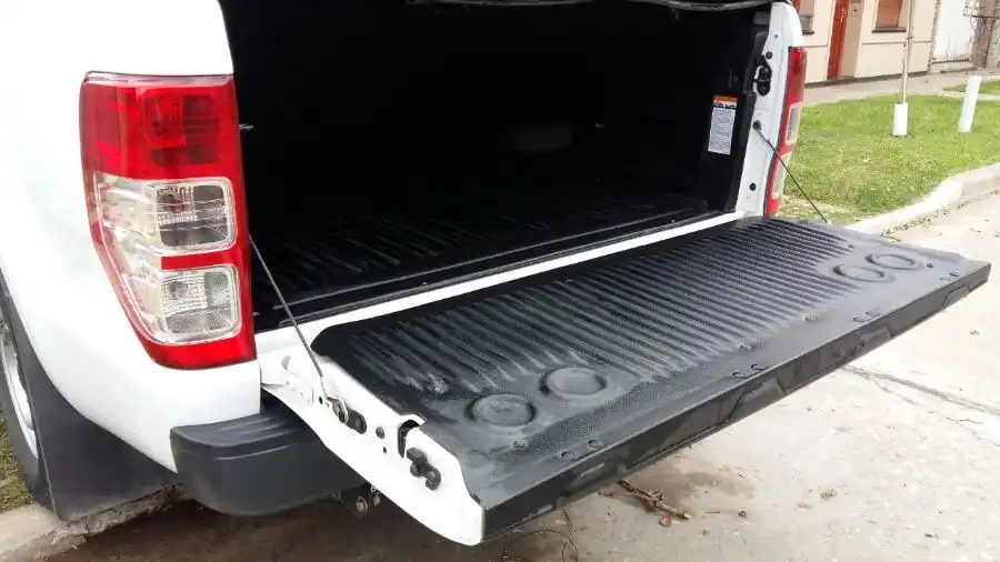 Ford Ranger 2.2 Xl Safety 4X2. 113Mil Km - foto 4
