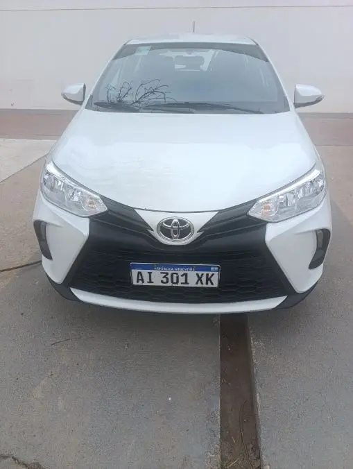 Toyota Yaris Xs 0Km - foto 2