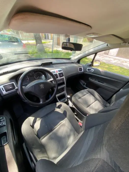 Peugeot 307, Xs 1.6, 110Cv, 5 Puertas - foto 2