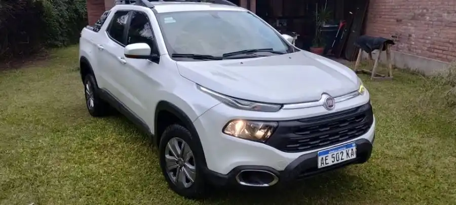 Fiat Toro Freedom 1.8 At 2020  2020 - foto 2