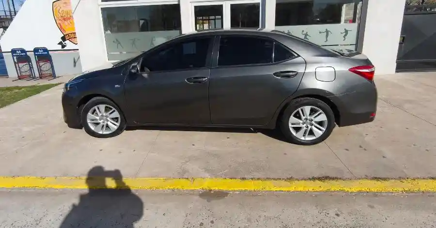 Toyota Corolla Xei 2015 Mt6  2015 - foto 2