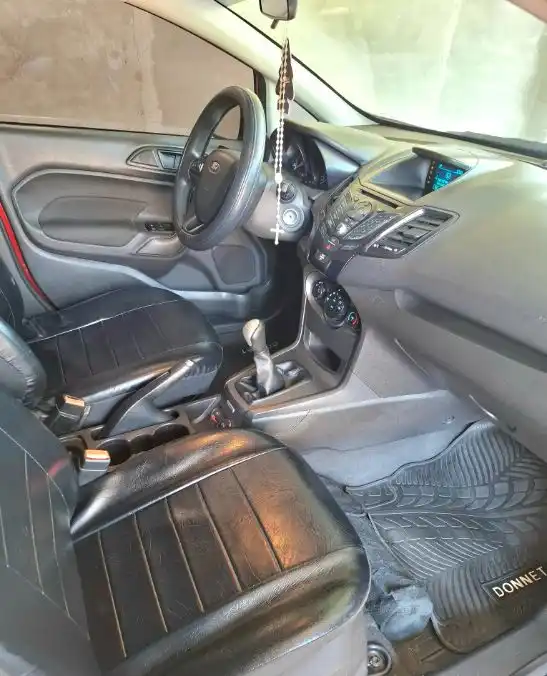 Ford Fiesta 1.6 Se 83Mil Km. - foto 4