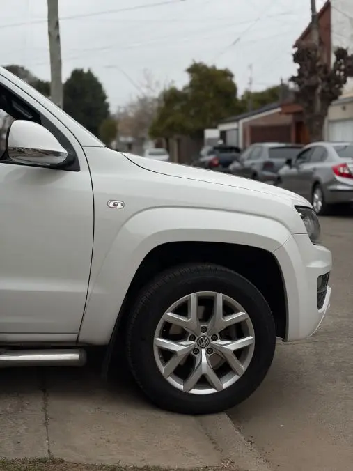 Volkswagen Amarok V6 Highline 2023  2023 - foto 3
