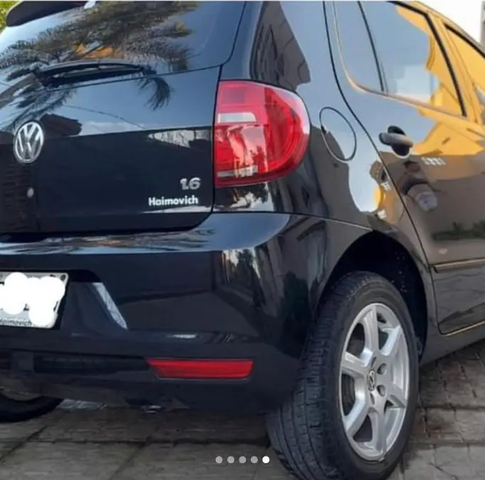 Volkswagen Fox 1.6 Año 2013 5 Puertas - Comfortline  2013 - foto 2