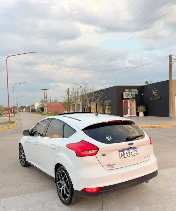 Ford Focus Titaniun 2017 Aut. 23.000 Km Unico!!!  2017 - foto 3