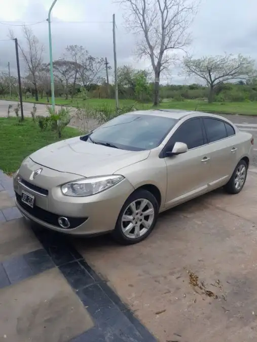 Renault Fluence Privilege  2011 - foto 1
