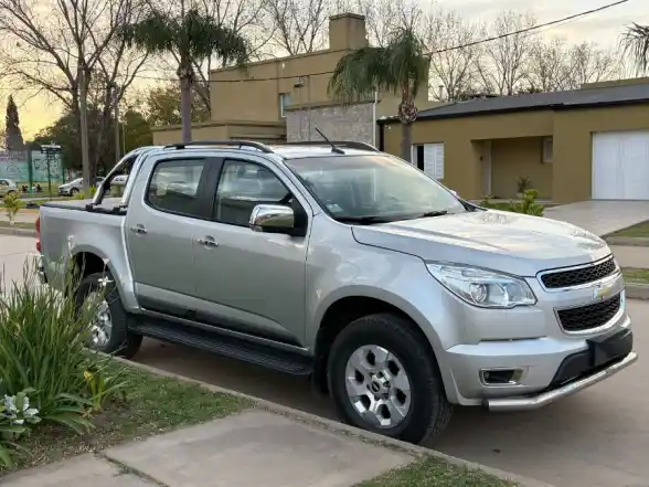 Chevrolet S10 2.8 Td 4X2 Dc Ltz (L/14) – Año 2014  2014 - foto 1