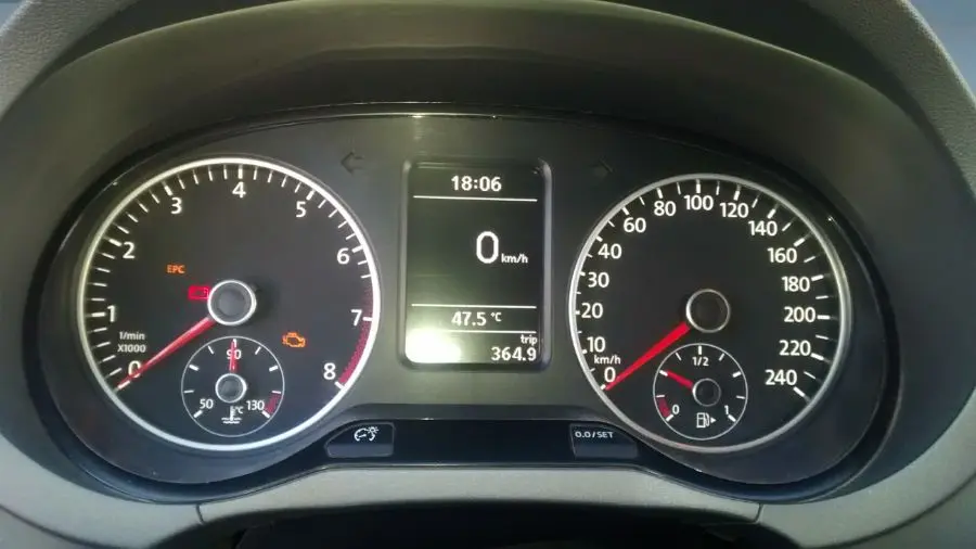 Volkswagen Fox Confortline Pack 1.6  2013 - foto 5