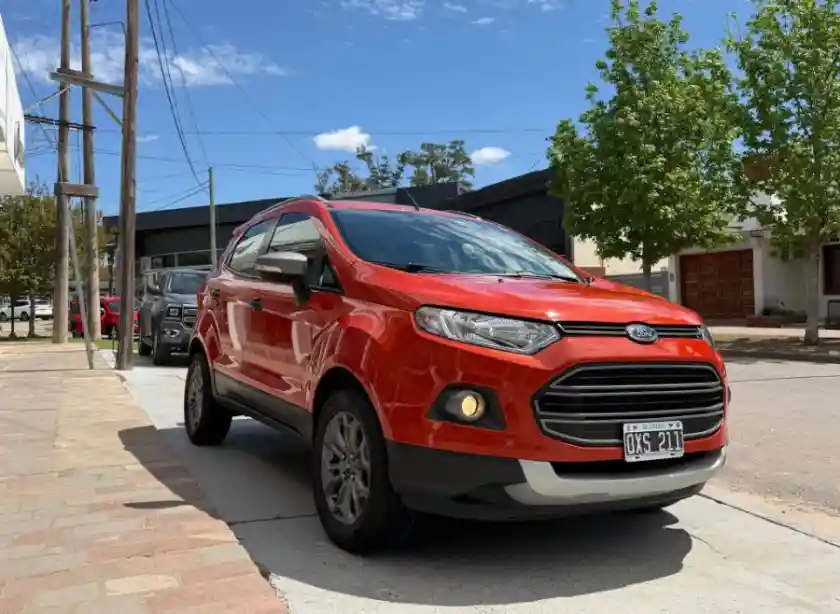 Ford Ecosport 1.6 Nafta Manual Freestyle 4X2 Año 2014  2014 - foto 3