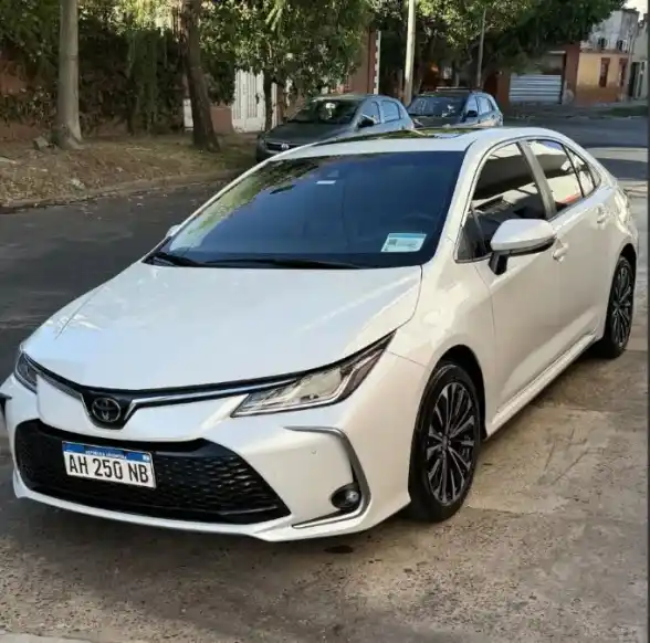 Toyota Corolla 2.0 Seg Cvt 170Cv - foto 1