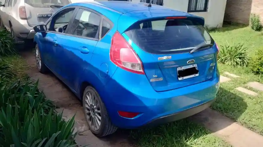 Ford Fiesta Kinetic Se Plus - foto 2