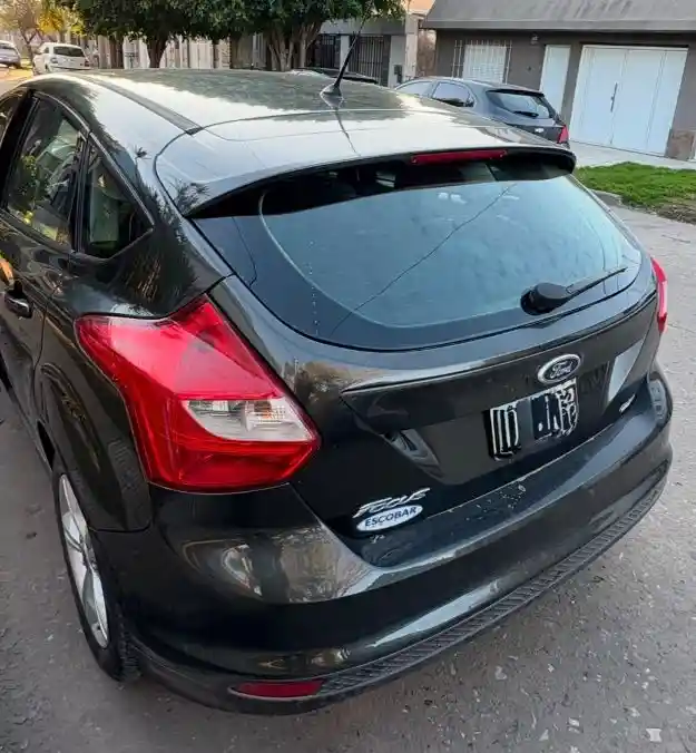 Ford Focus 5Ptas S  2014 - foto 5