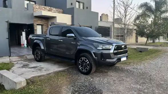 Toyota Hilux Srx 2024 4X4 Automática  2024 - foto 2