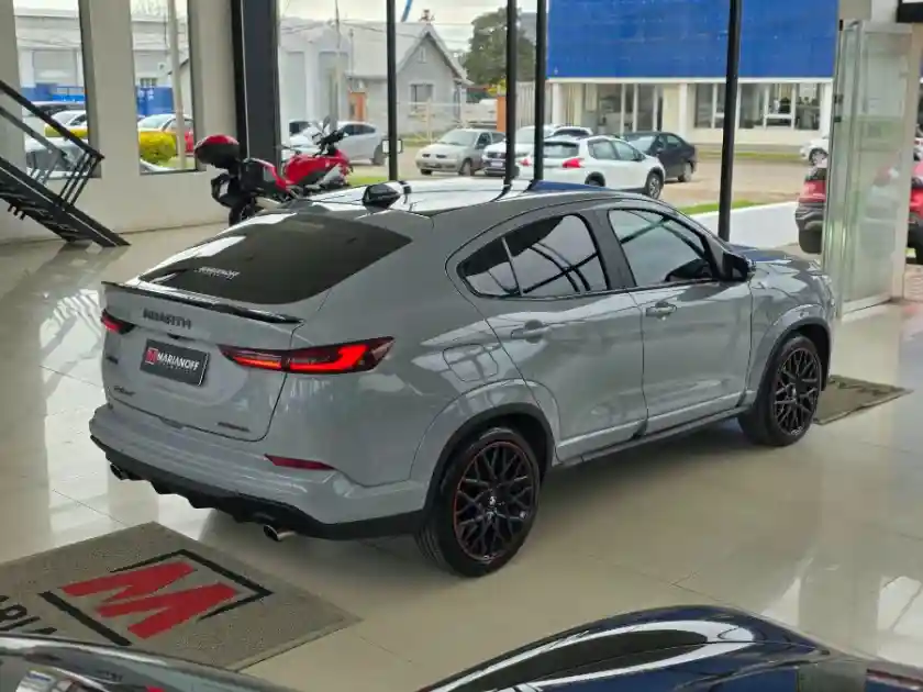 Fiat Fastback Abarth 1.3T T270 At6 2025 | 9.500 Km  2025 - foto 3