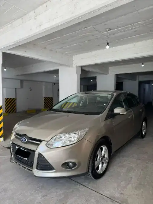 Ford Focus 2014 | 1.6 L 5P | 97.000 Km  2014 - foto 1