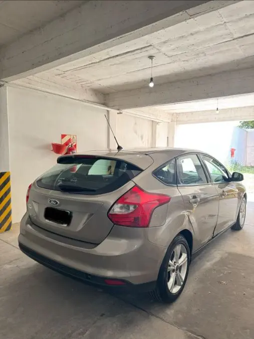 Ford Focus 2014 | 1.6 L 5P | 97.000 Km  2014 - foto 3