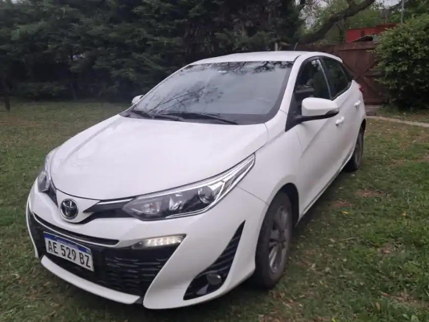 Toyota Yaris 5P Cvt L 20 Xls 68.500 Km - foto 1