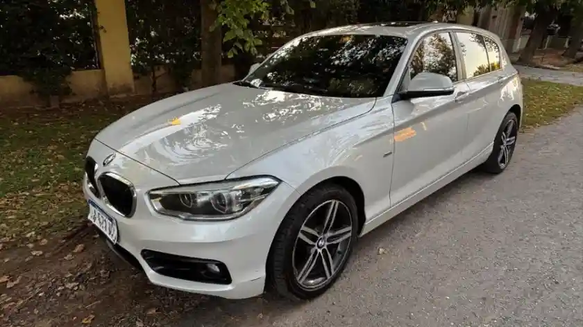 Bmw 120I Sport Line, Motor 177 Cv, Año 2016  2016 - foto 1