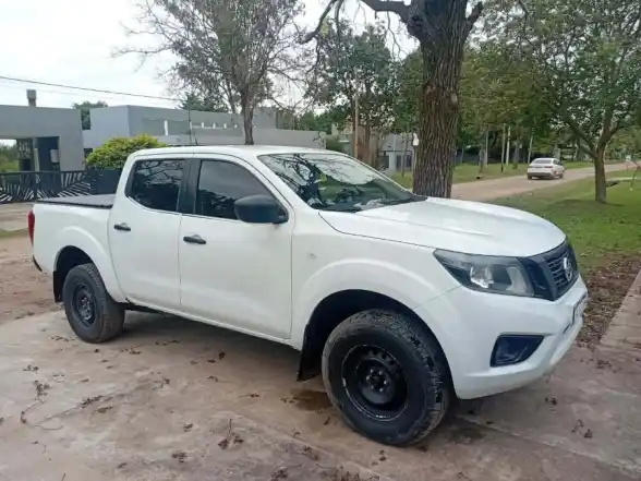 Nissan Frontier 4X4  2020 - foto 2